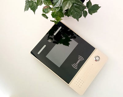 人臉識(shí)別APP云對(duì)講